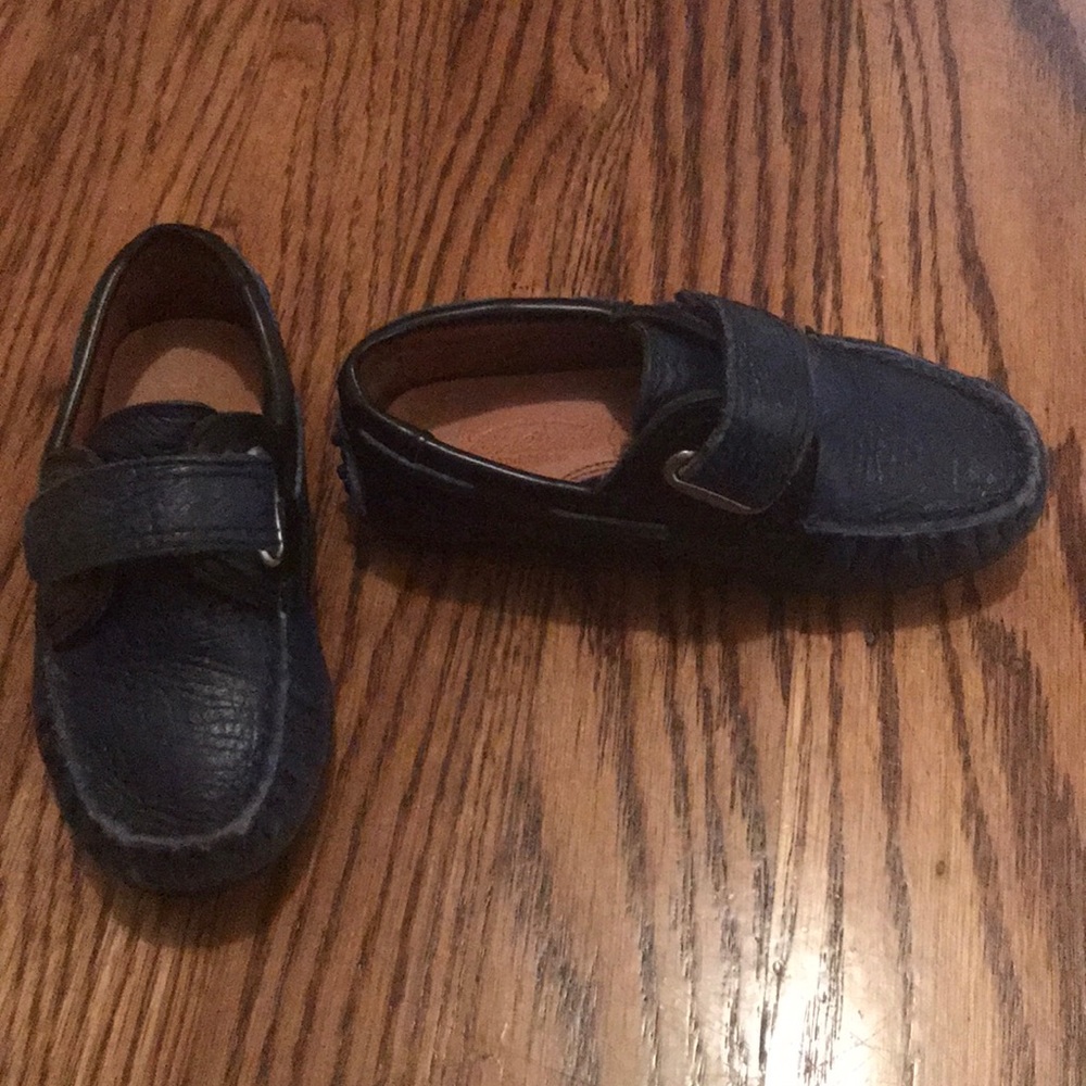 Navy Venettini loafers